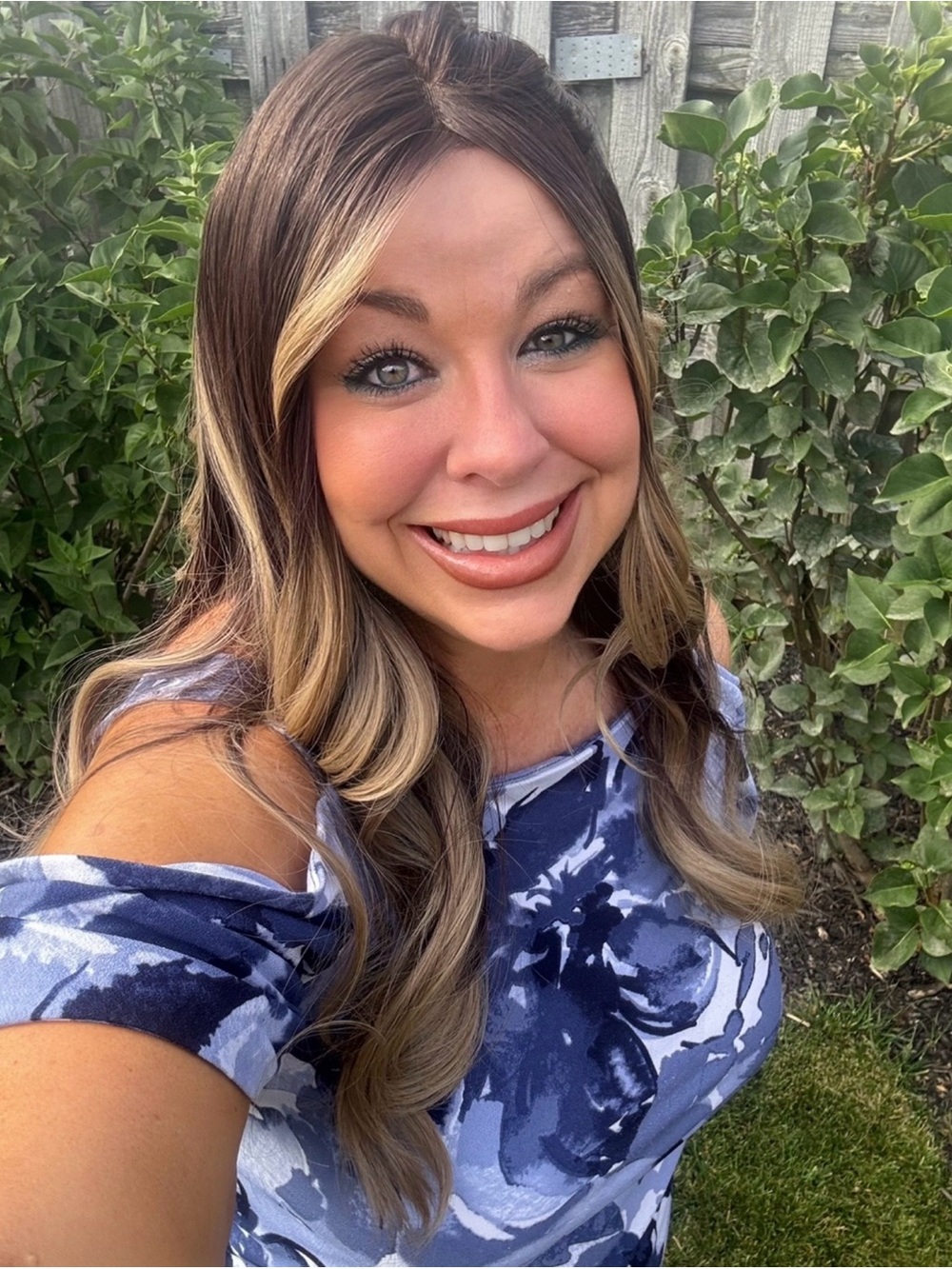 Naomi Chelsey Smith Crowns  Long Wavy Balayage Wig